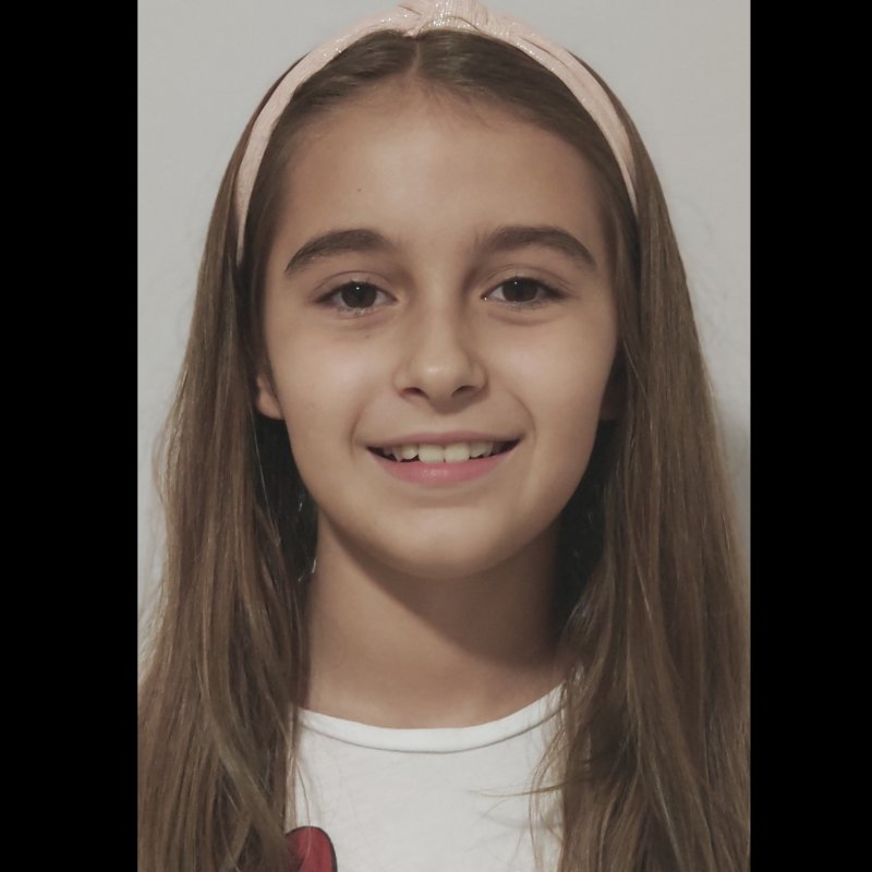 LUCIA GUISASOLA HERNANDEZ