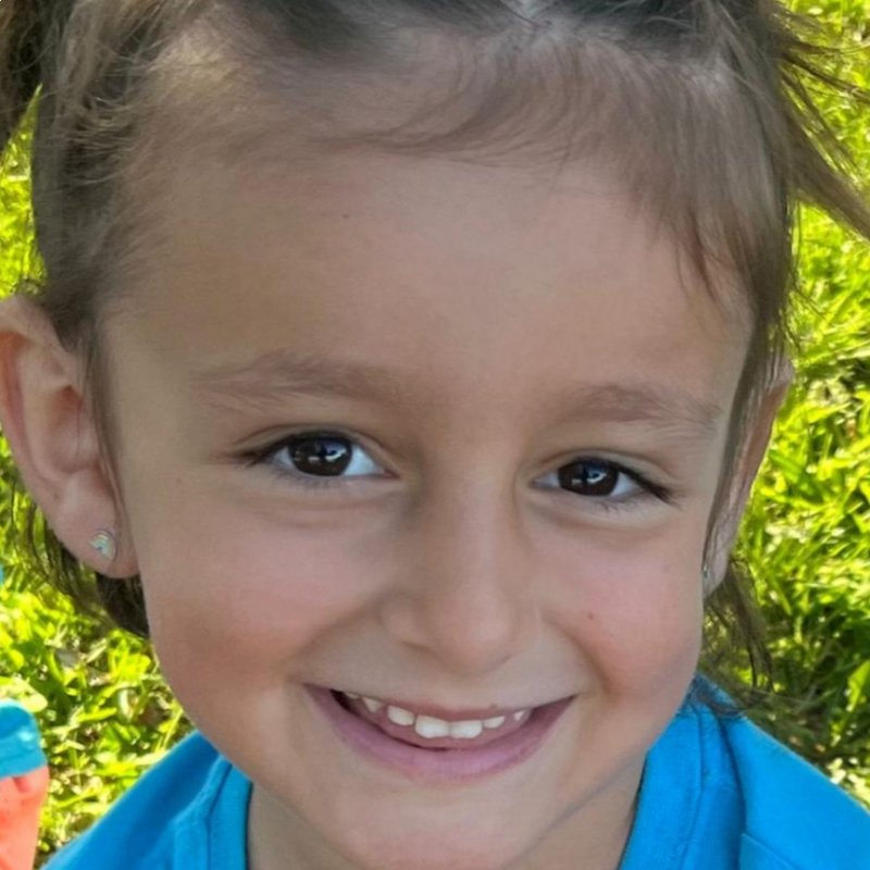 ADELA DOMINGUEZ ALONSO