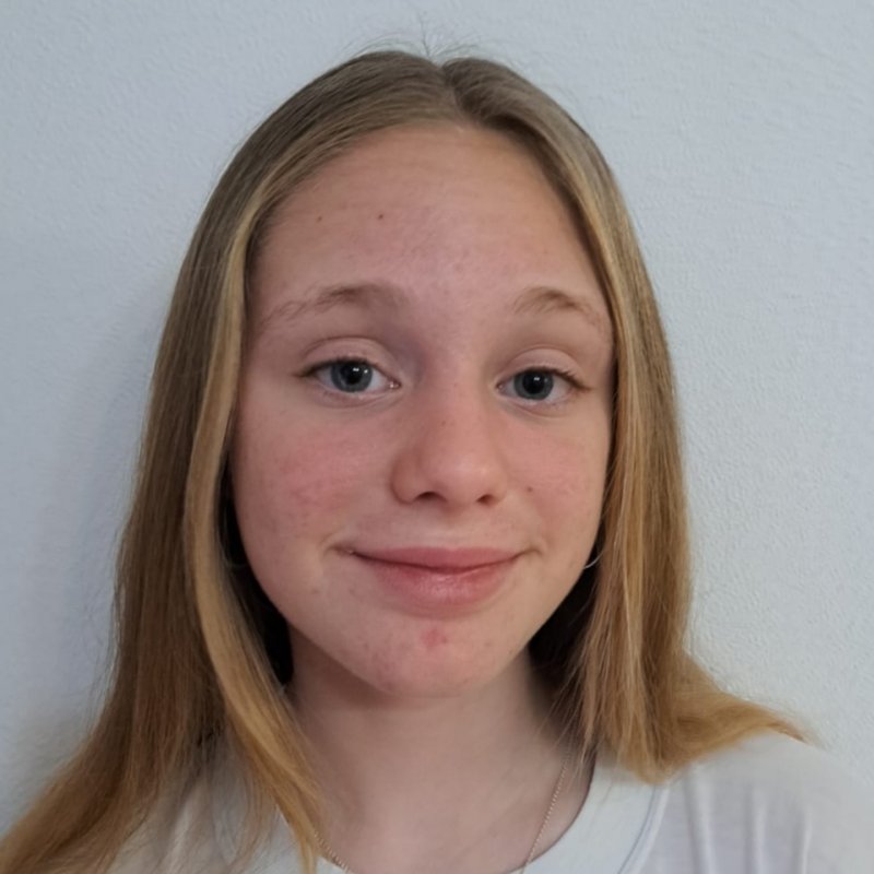 LUCIA MADRIGAL JIMENEZ