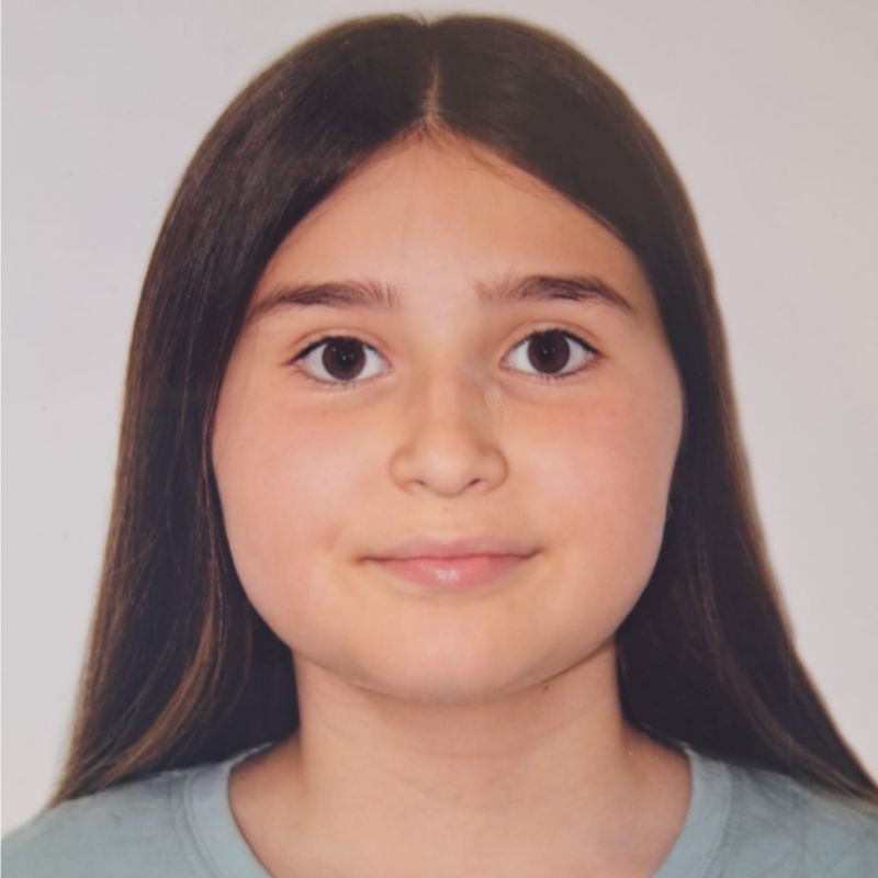 OLIVIA PORRO MACIAS