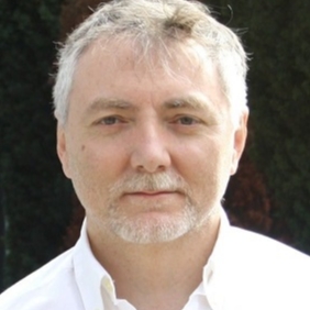 XOSE MARIA BELLO POSE