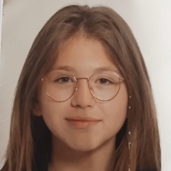 JIMENA LUCIA CROITORIU LUQUE