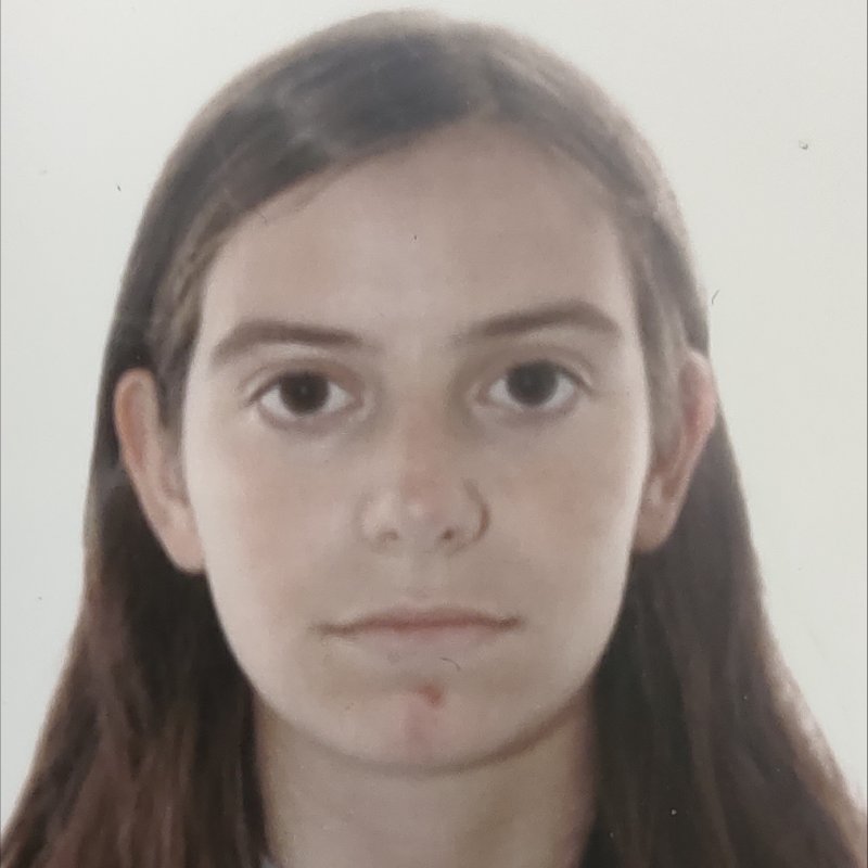 SARA AVELLO JUARRERO