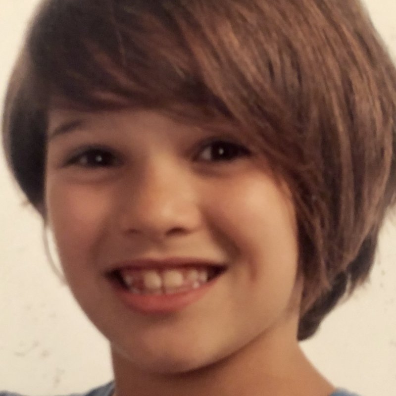 JULIA  PEGUEROLES CENTELLES