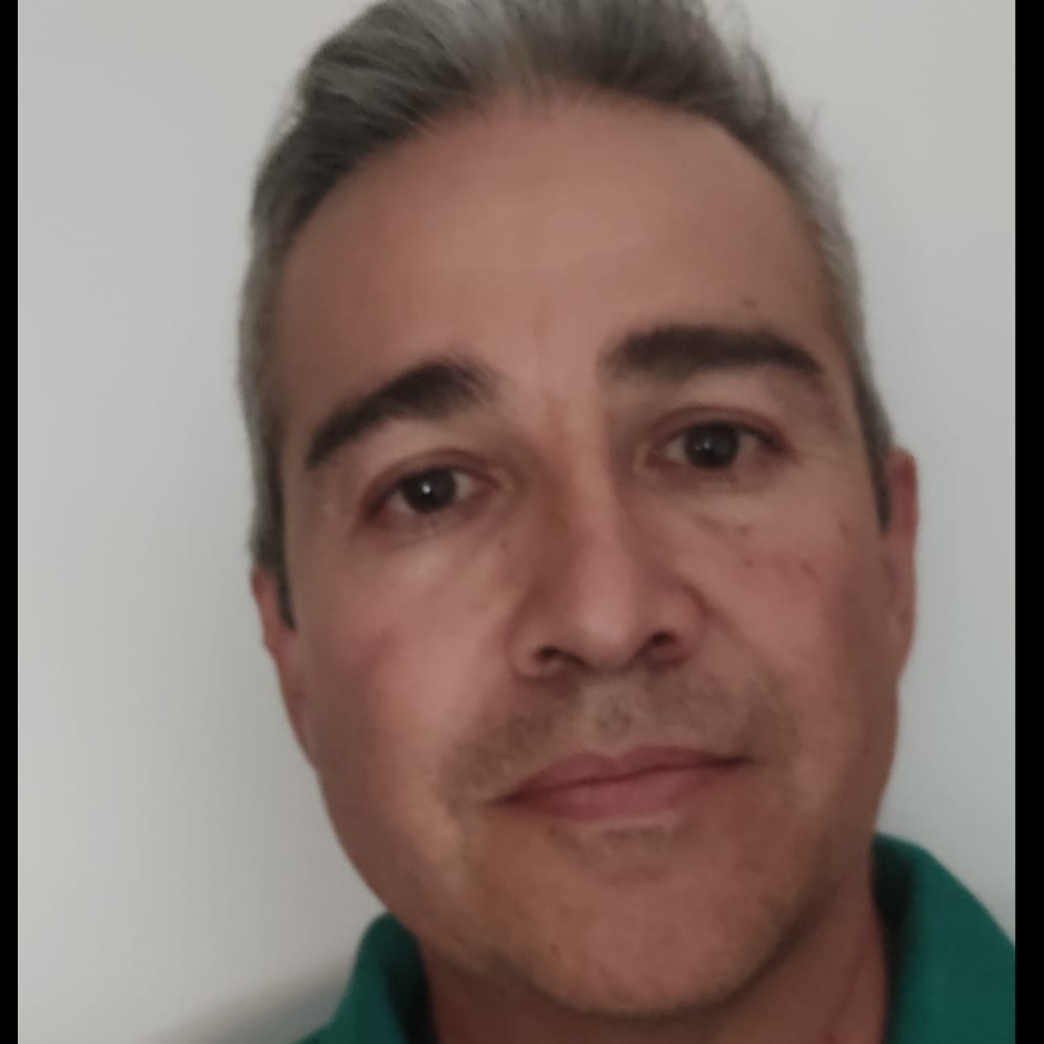 ALBERTO FERMIN VALDOMINOS