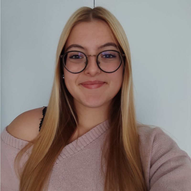 ABRIL MIRAVENT LOPEZ