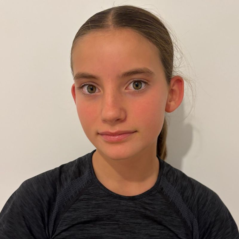 MARGOT, JEANNE, SIMONE DUSSARRAT