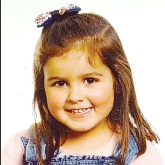 CLAUDIA  FERNANDEZ AREAN 