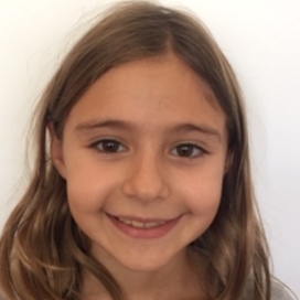 CANDELA ROCHERA FERNANDEZ