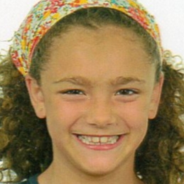 ELIA  ROSAS RUIZ 