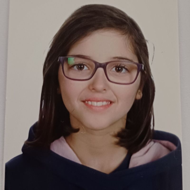 CLAUDIA MARTIN CORDERO
