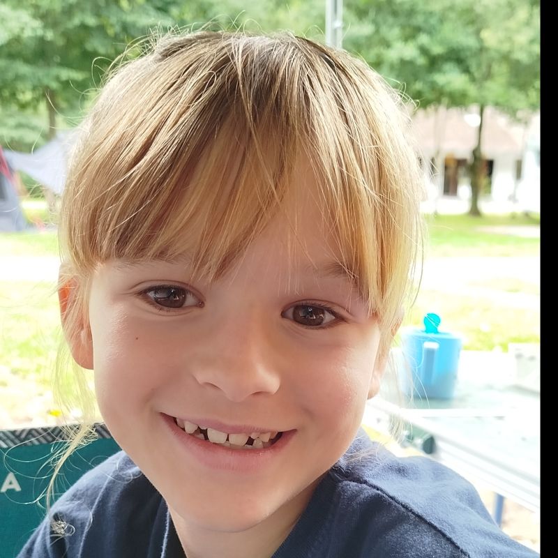 VIOLETA BRANCOS RUBIO