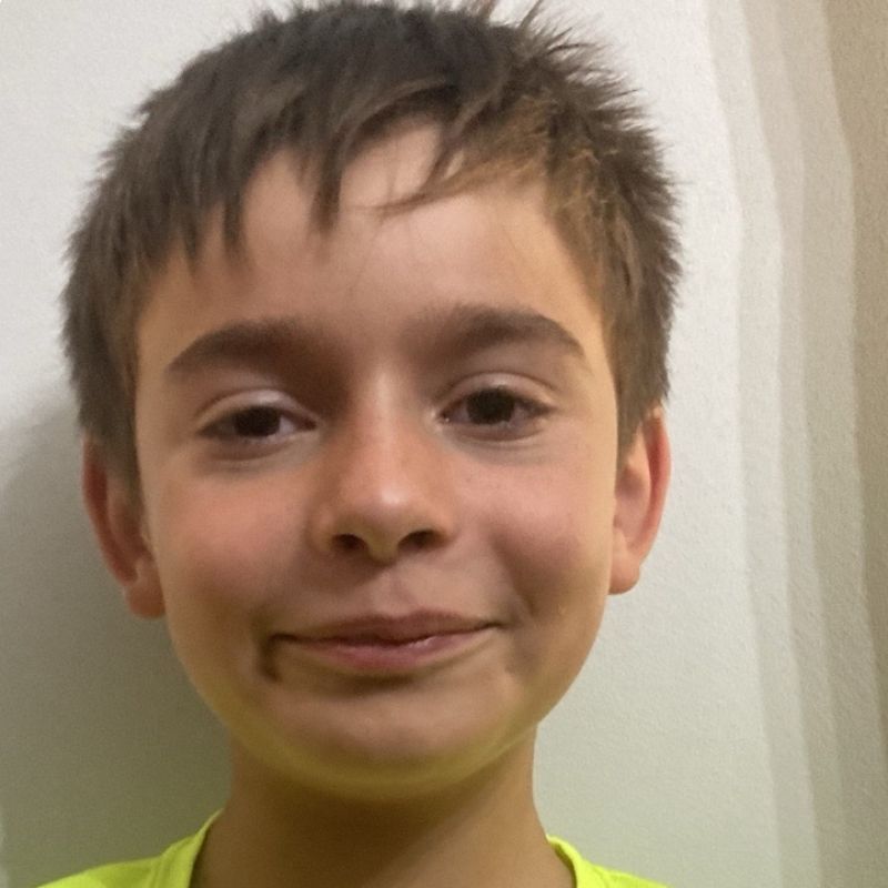 JAVIER HURTADO CISNEROS