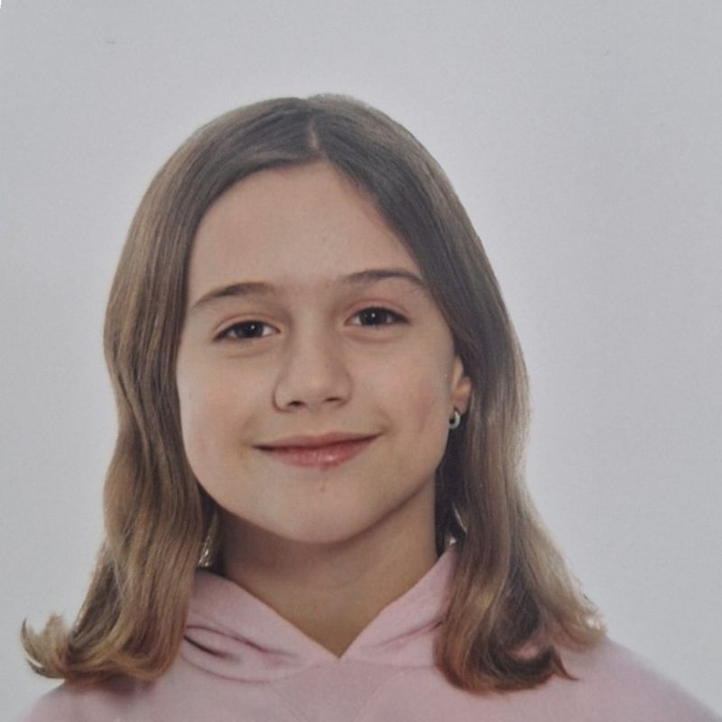 ZOE GUTIERREZ DOLZ
