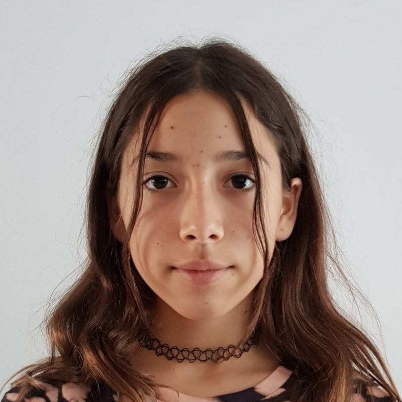 NAYLA DOMINGUEZ BIENZOBAS