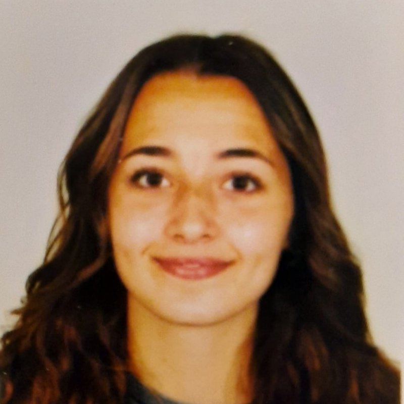 PAULA LOMINCHAR CARPIO 