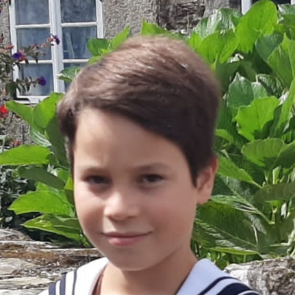 JUAN  VIGUERA MUÑAGORRI 