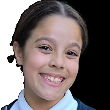 LUCIA GARDE CAVADAS