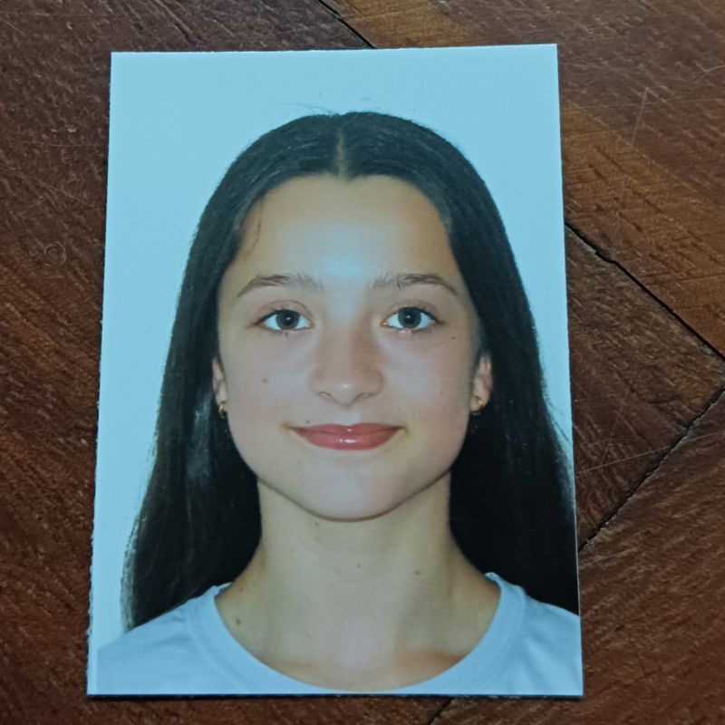 JULIA REY FERNANDEZ