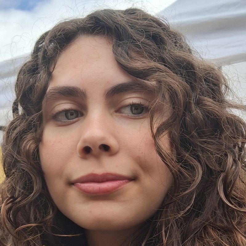 CLAUDIA SILVENT SOTELO