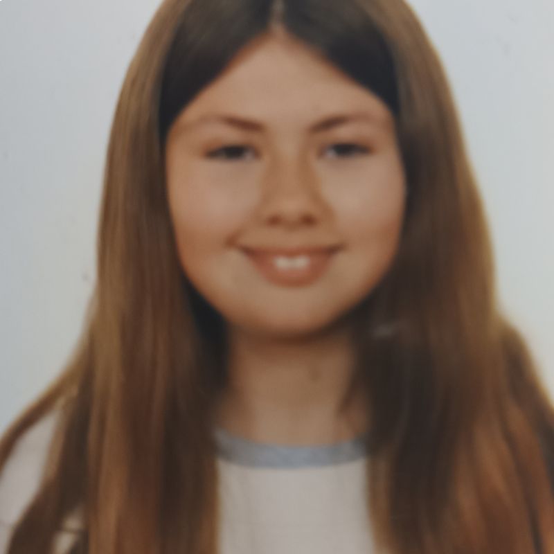 DAPHNE MONTANIA MACHADO