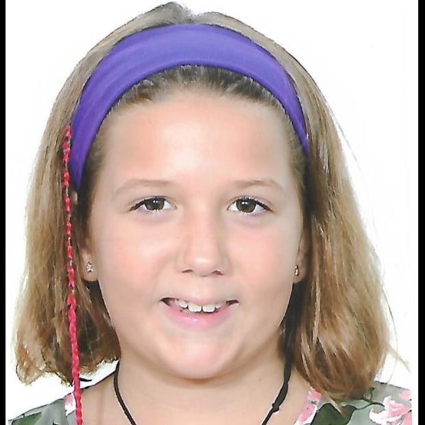CLAUDIA  LLORT CORONAS