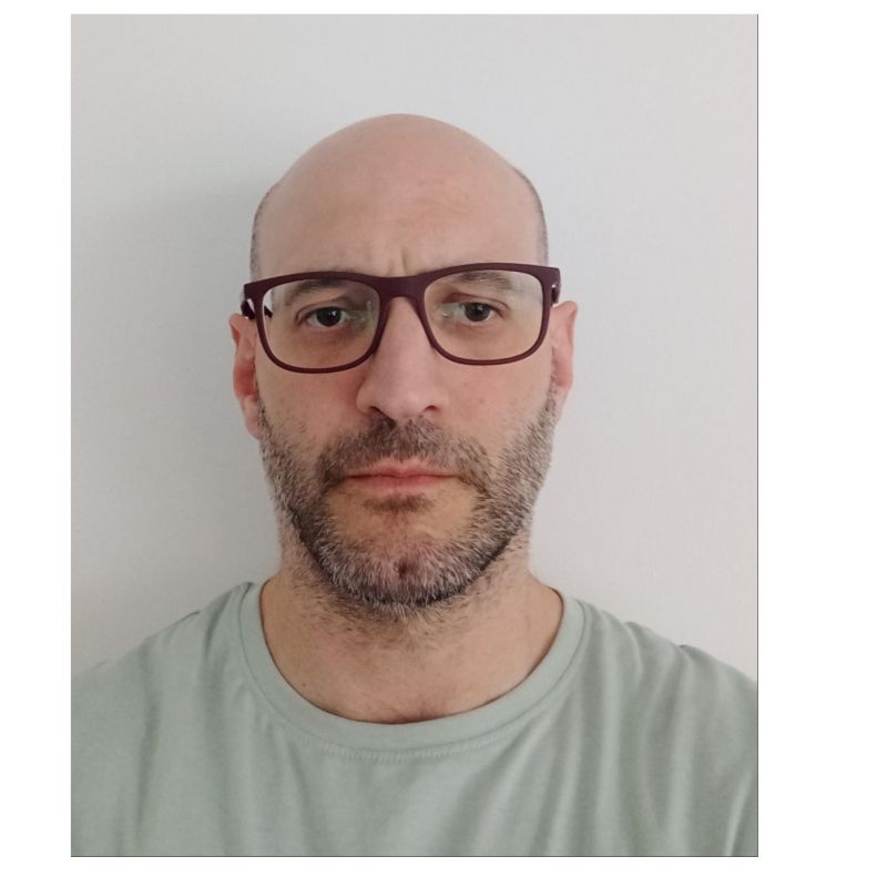 MIGUEL AYENSA CANTABRANA