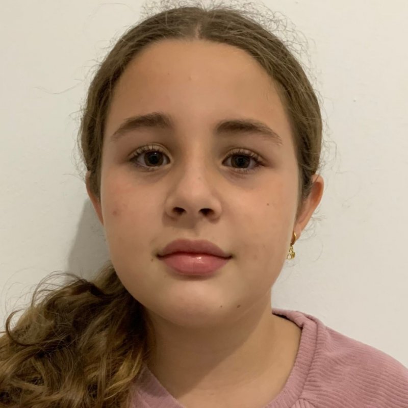 ALEXANDRA BORNIA CARMONA