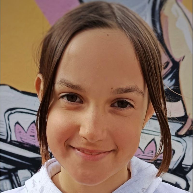 MADDI MENDIGUREN ROANES
