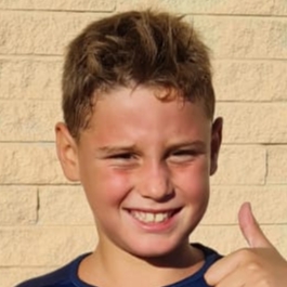 KIKO FRANCES PUCHADES