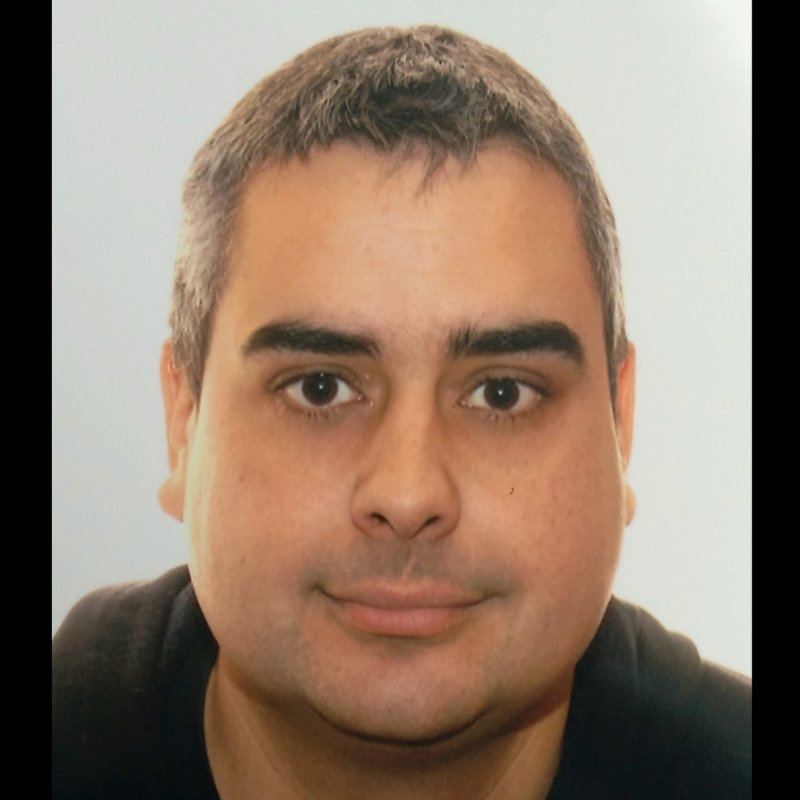 ALBERTO DEL RIVERO NAVEDO