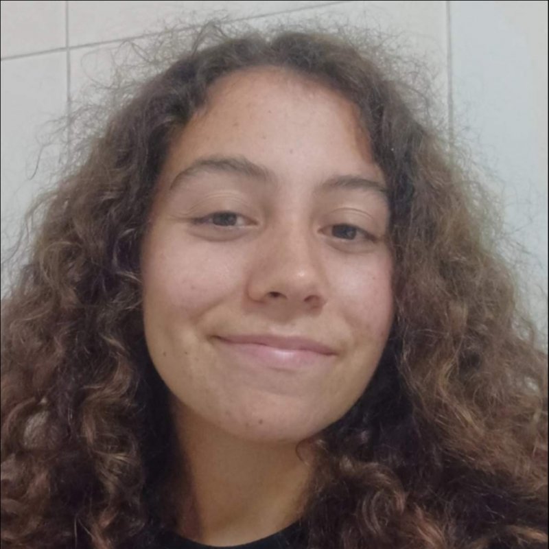 NORA ROJO RUBIERA