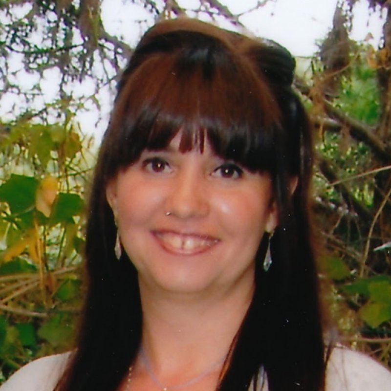 ESTHER MONCUSI UBEDA