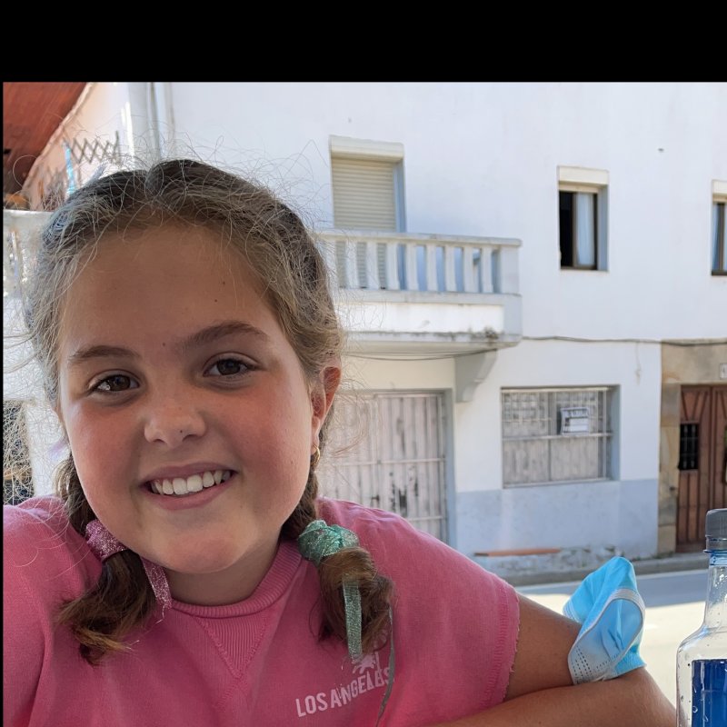 OLIVIA ARRIOLA IRIARTE