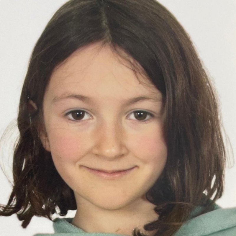 MALEN SAGUES LOPEZ DE ARBINA