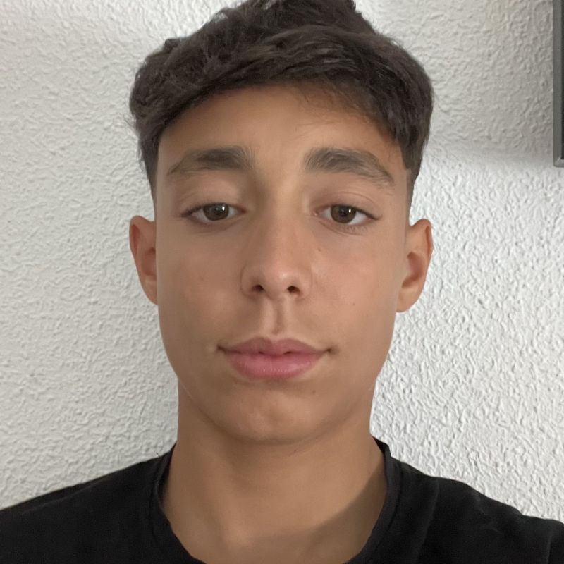 MUNIR MOHAND