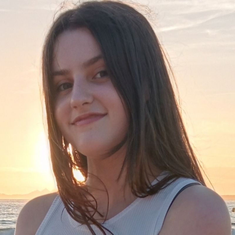AINHOA PEREZ ACUÑA 