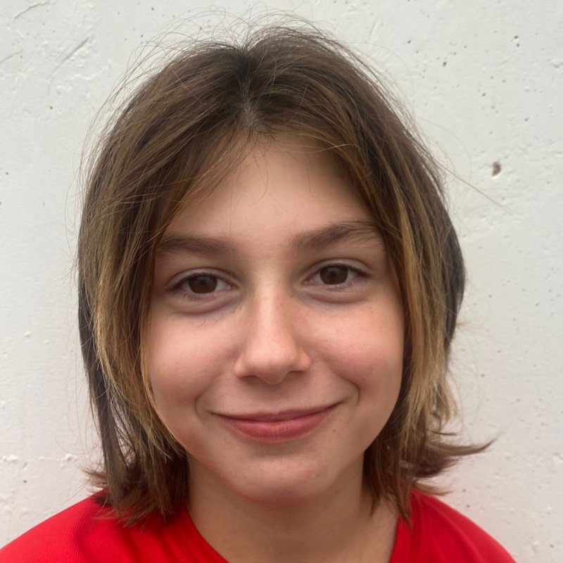 LUCIA NAVARRO ESCOBAR