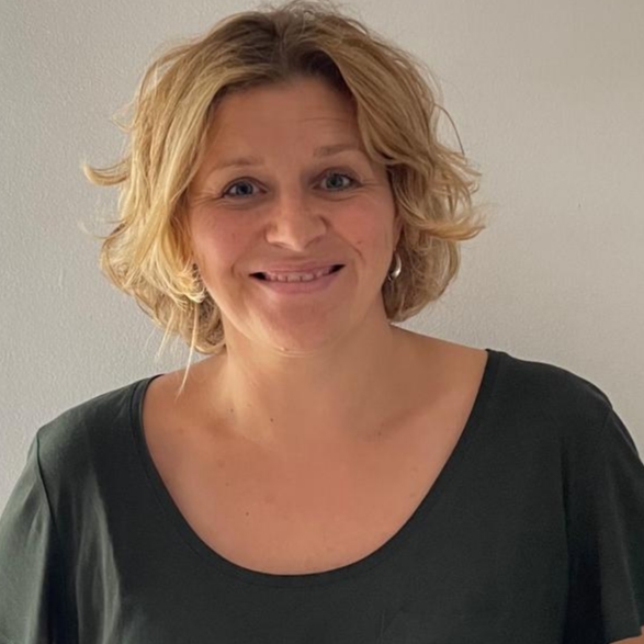 SANTIAGA MONTALBAN MORENO