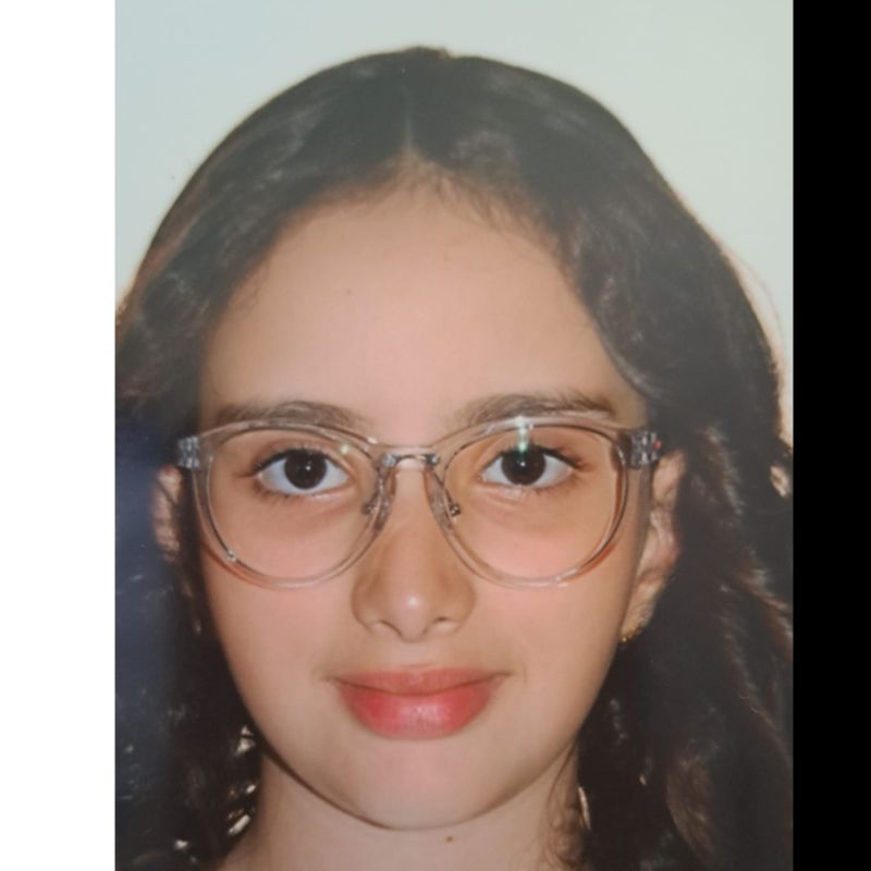 NESRIN TOUIL AZMAT