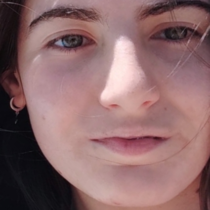 DANIELA  FERNANDEZ ZUNZUNEGUI 