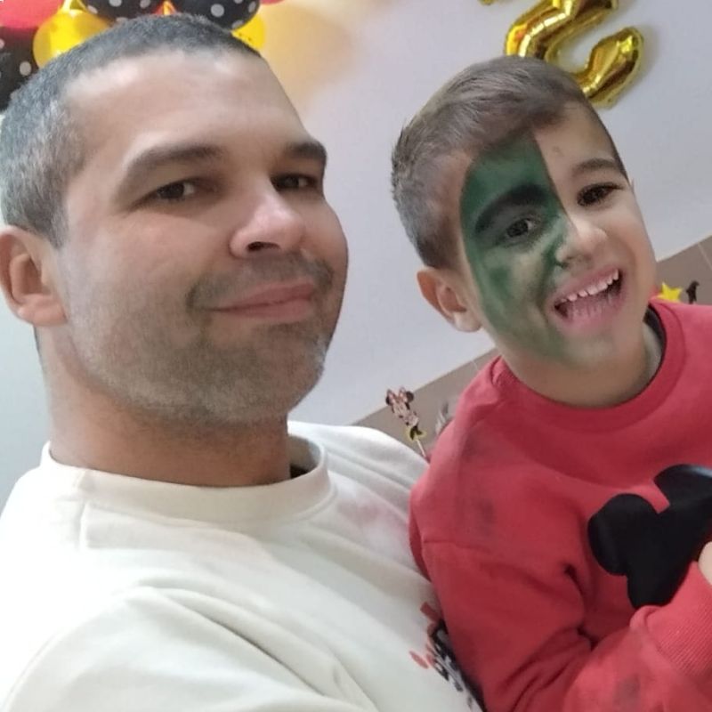 WALLACE MOREIRA DE SALLES