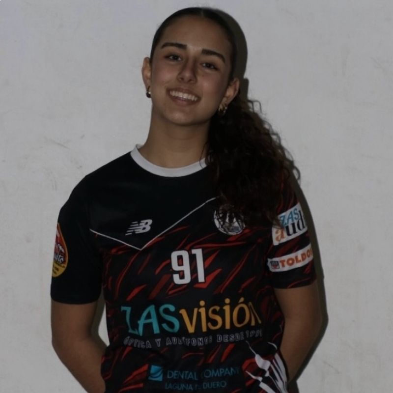 SILVIA BENAVIDES FERNANDEZ-CANSECO 