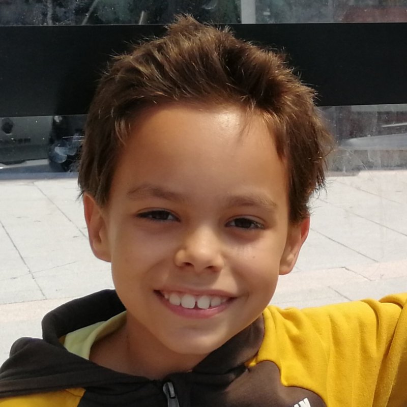 BRUNO  REGUEIRO MOUZO 