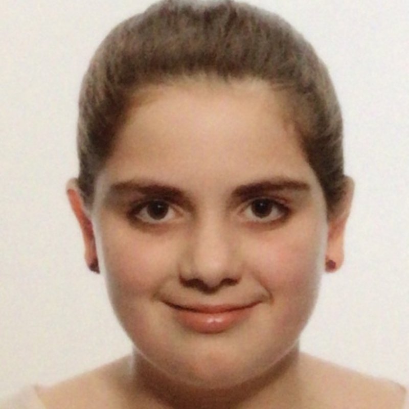 NURIA  FERNANDEZ CUEVA 