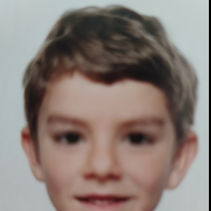 KAROL PERDIGUERO SMOLEN