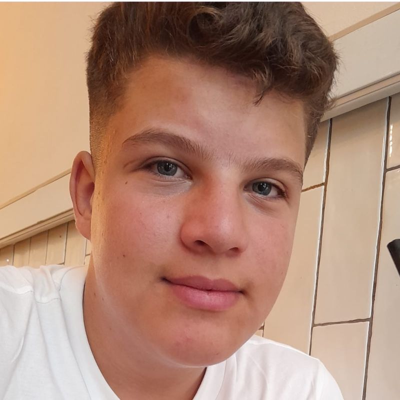 LAUTARO FABIAN CRUZ ROJAS