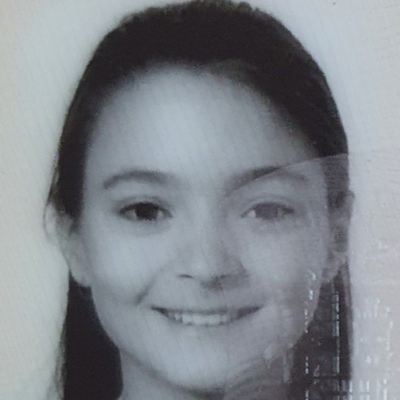 PAULA BADIA VALIENTE