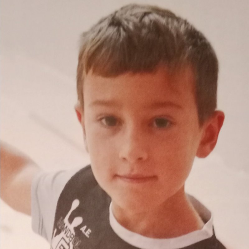 BERNAT FLORES BORRAS