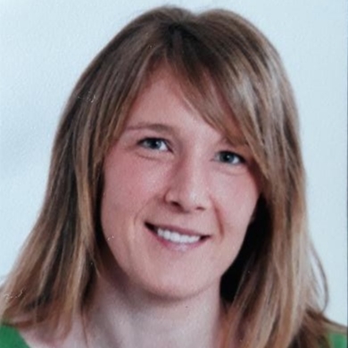 MÑ CARMEN  HELGUERA VELAR